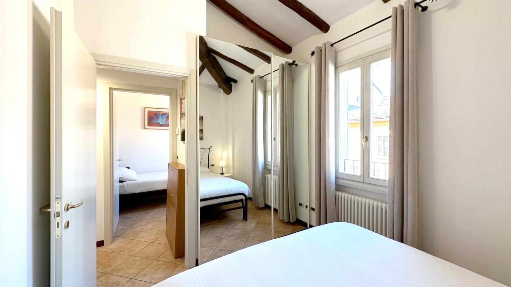 Int 4 - Suite Edoardo By Residence San Luca Болонья Экстерьер фото